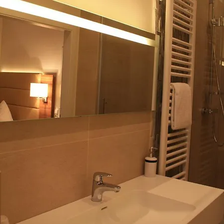 Molkenkur Hotel 4*